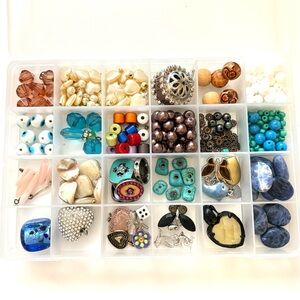 Assorted Glass Plastic Metal Wood Beads Charm Lot Multicolor Jewelry Craft DIY